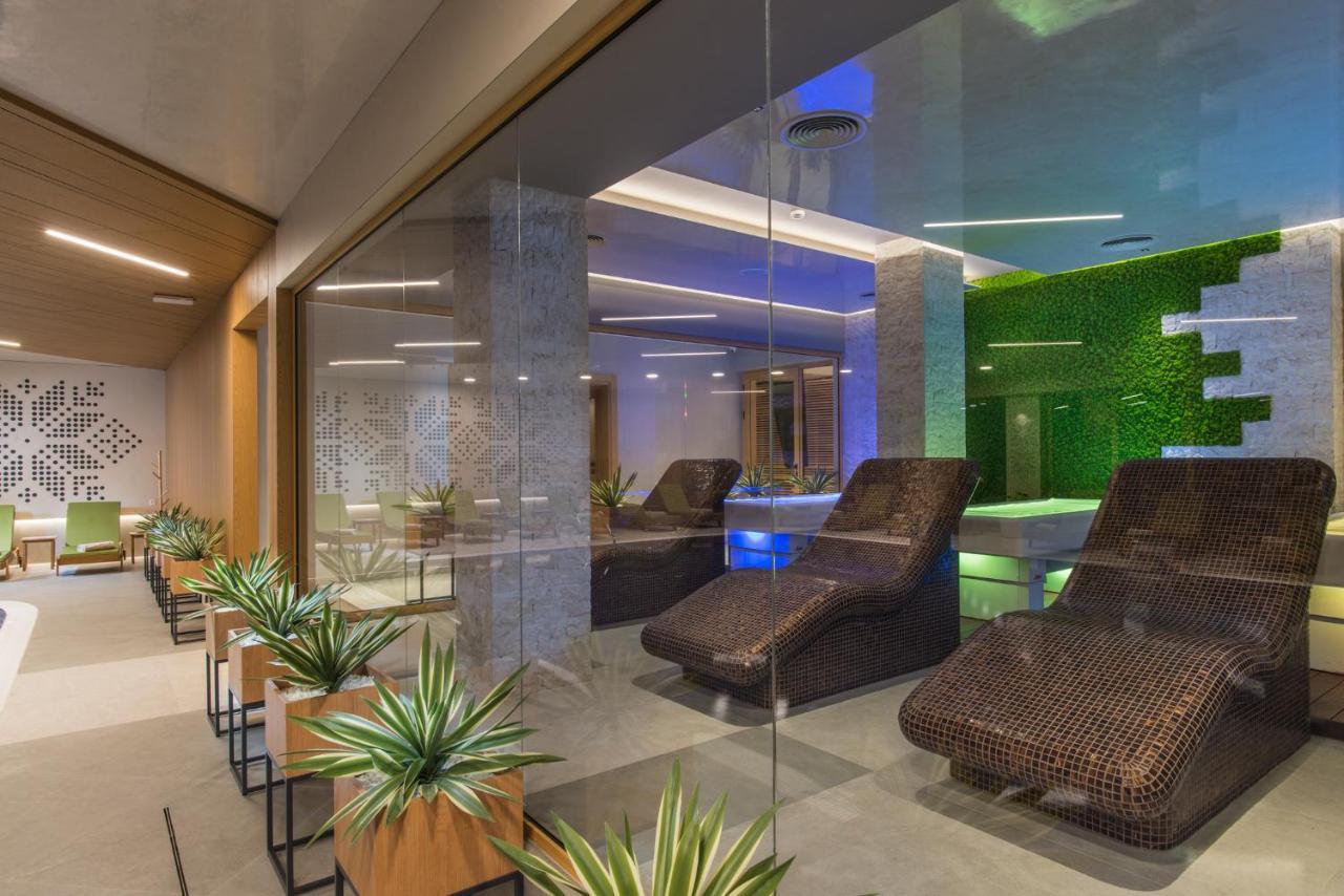 Wine & Spa Hotel Chukara Trjavna Kültér fotó