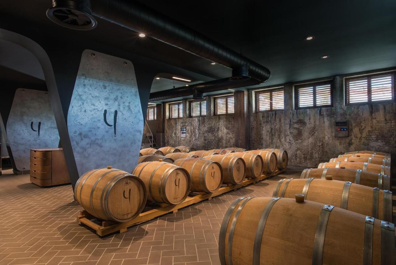 Wine & Spa Hotel Chukara Trjavna Kültér fotó